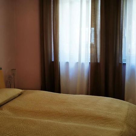 Tolle, Gemutliche, Voll Moblierte 3 Zimmer Wohnung. Baden-Baden Dış mekan fotoğraf