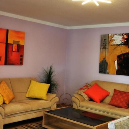 Tolle, Gemutliche, Voll Moblierte 3 Zimmer Wohnung. Baden-Baden Dış mekan fotoğraf