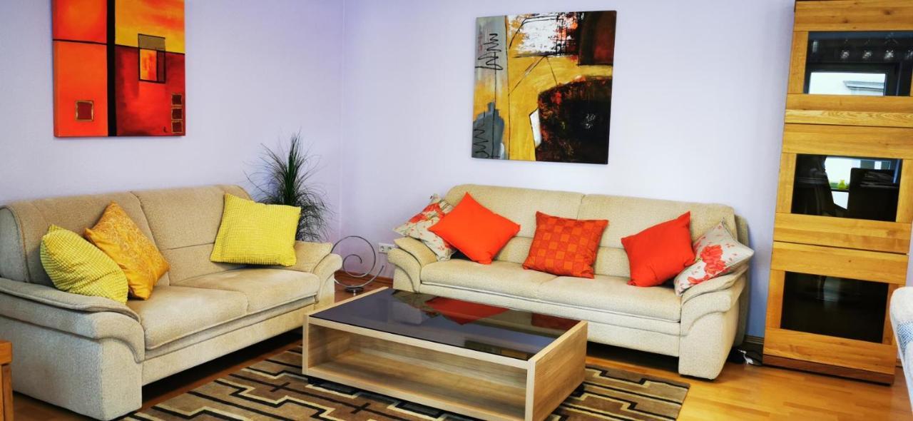 Tolle, Gemutliche, Voll Moblierte 3 Zimmer Wohnung. Baden-Baden Dış mekan fotoğraf