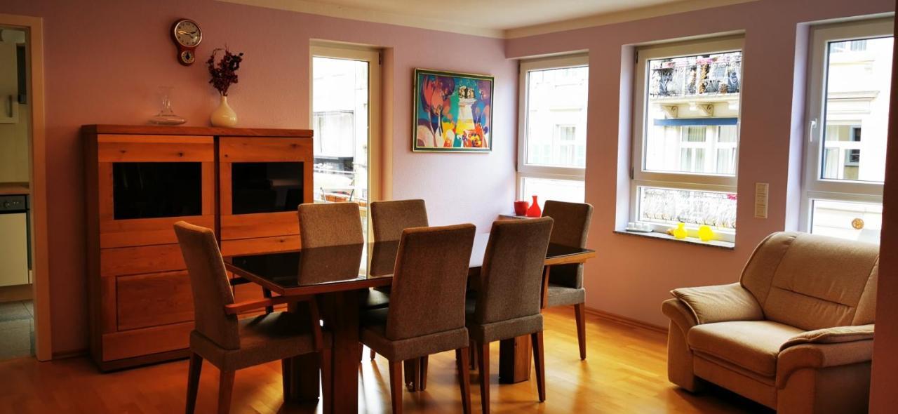 Tolle, Gemutliche, Voll Moblierte 3 Zimmer Wohnung. Baden-Baden Dış mekan fotoğraf